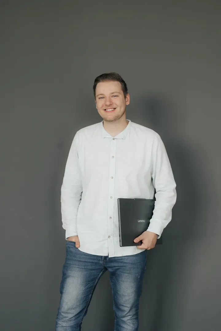 Paul Otto – IT & Entwicklung · Cloo GmbH